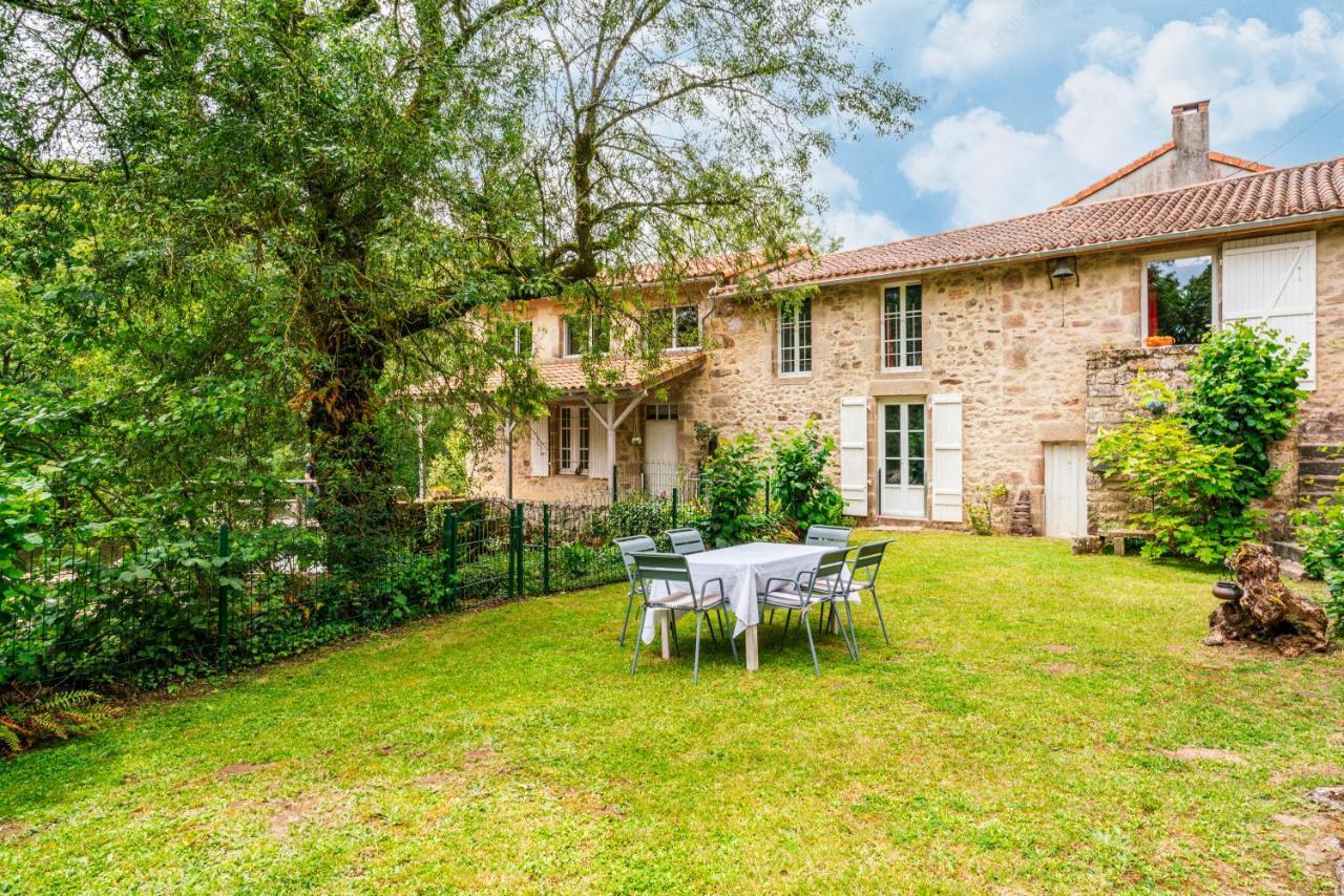 Le Moulin De Pilet Βίλα Mortagne-sur-Sevre Εξωτερικό φωτογραφία